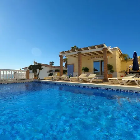 Casa Darren Benajarafe